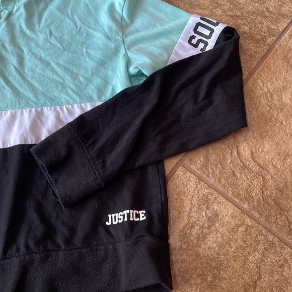 + nwot + JUSTICE Soccer Crop Hooded Long Sleeve Shirt - Picture 3 of 6